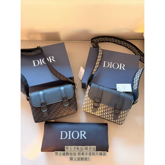 ¥580 【Dior】⭐e6⭐558⭐ LX 尺寸：13×19CM LX